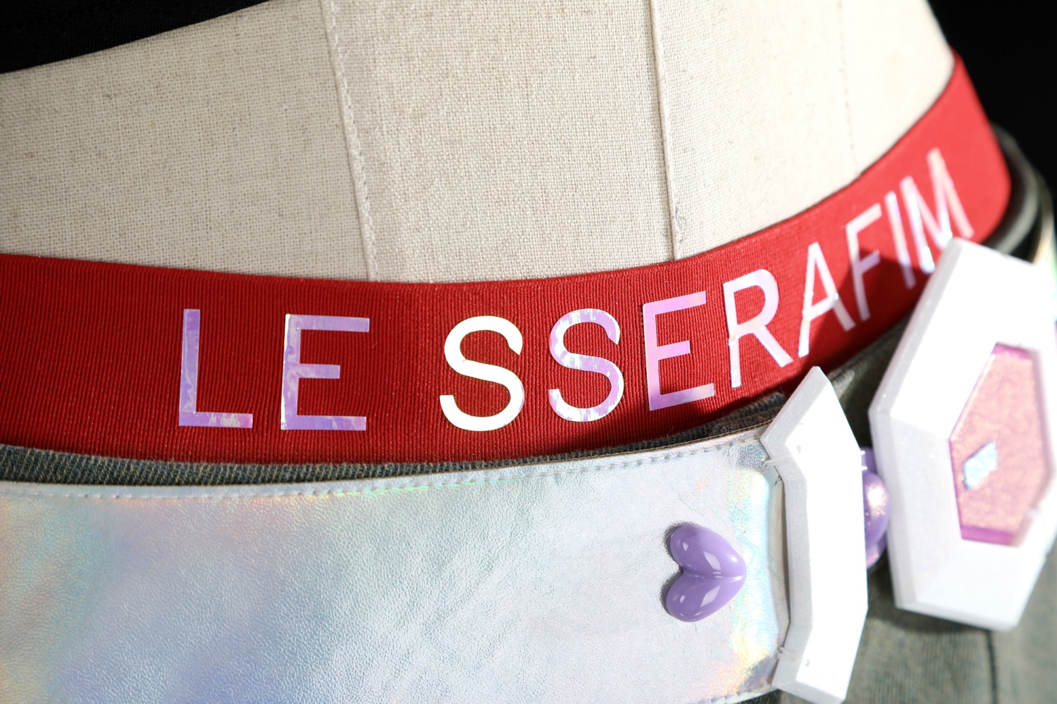 Overwatch 2 X LE SSERAFIM FEARLESS Illari Cosplay Costumes