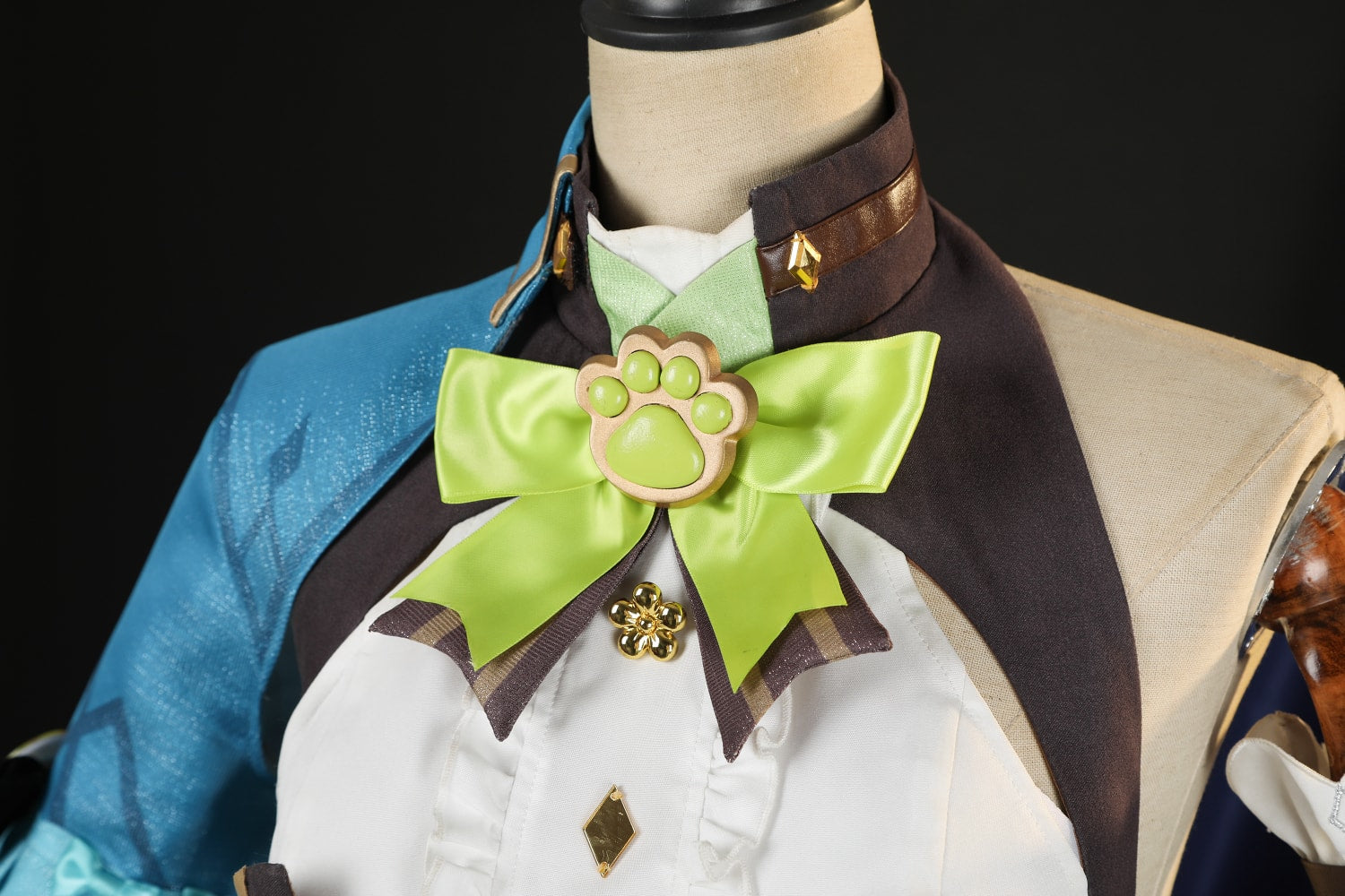 Genshin Impact Phantom in Boots Kirara Cosplay Costumes