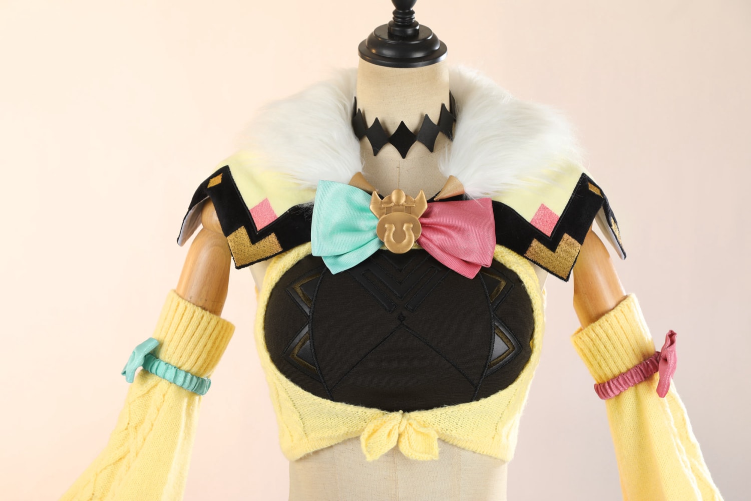 Game Genshin Impact Varesa Full Set Top Cosplay Costumes