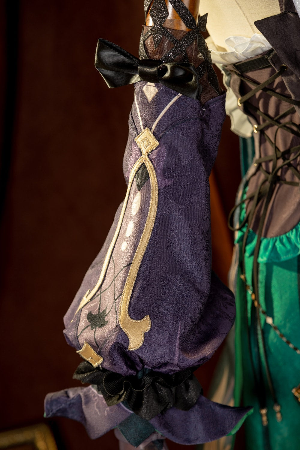 Genshin Impact Renowned Perfumer Emilie Cosplay Costumes