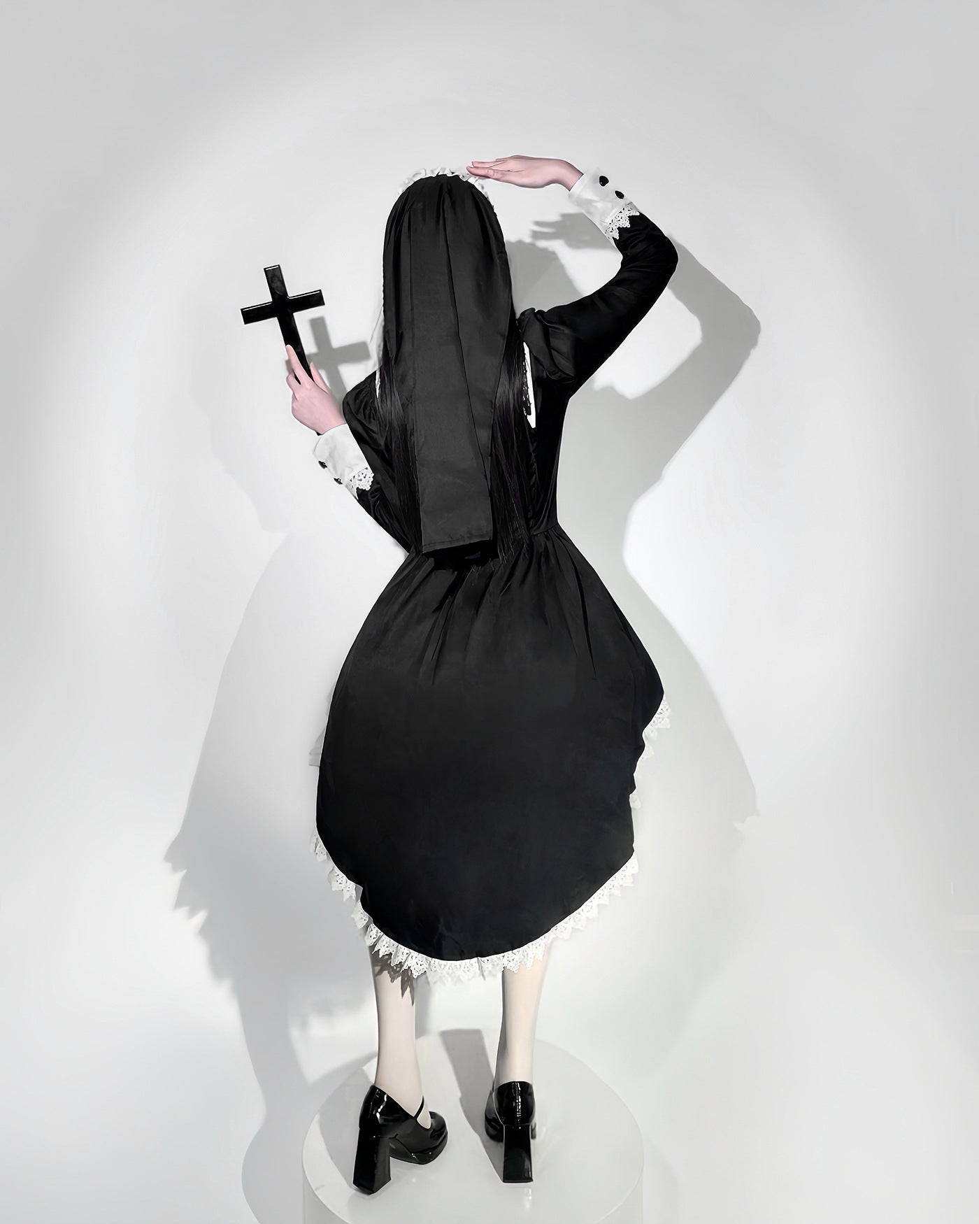 Dark Cool Halloween Maid Outfit with Headgear Cosplay Costume