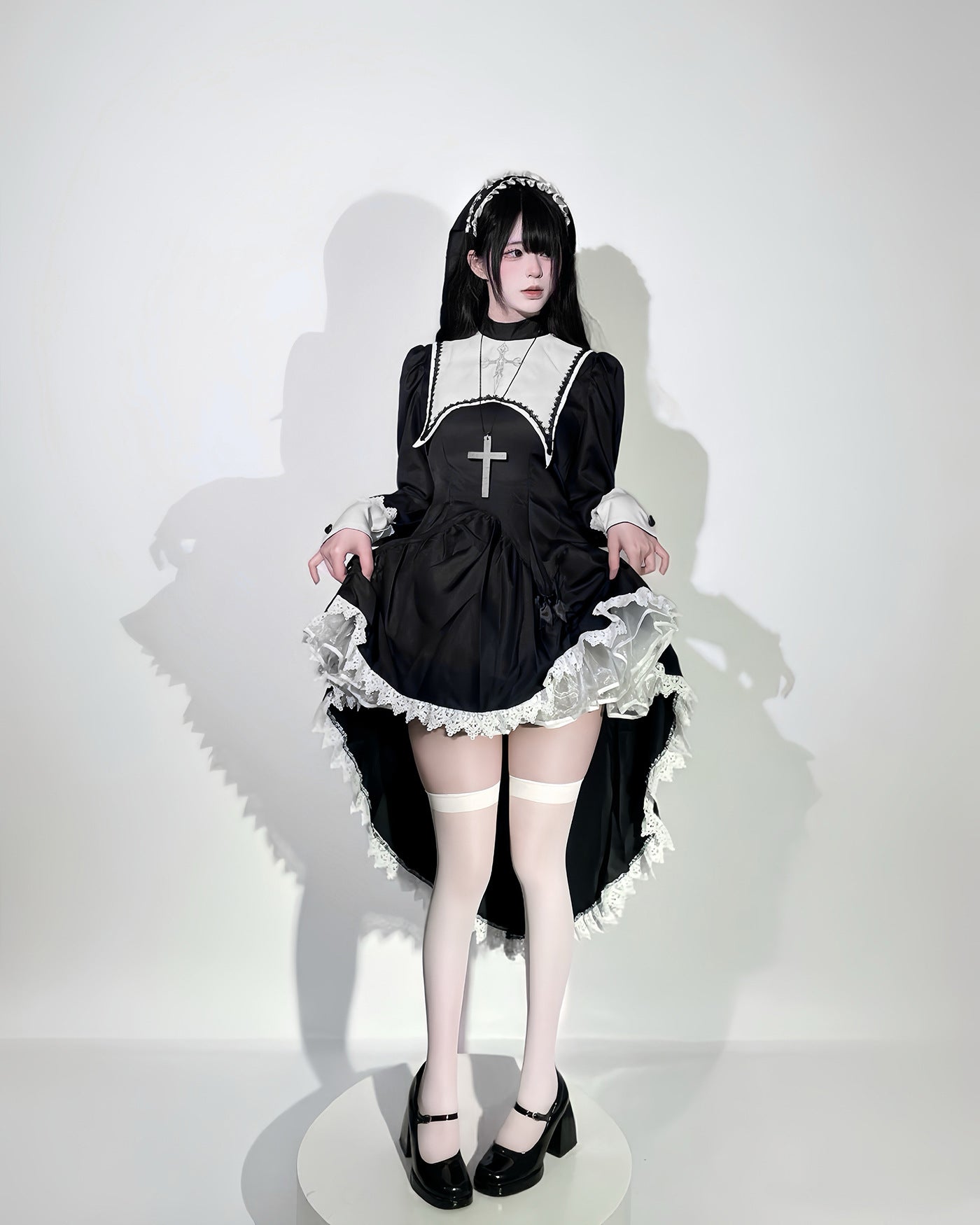 Dark Cool Halloween Maid Outfit with Headgear Cosplay Costume