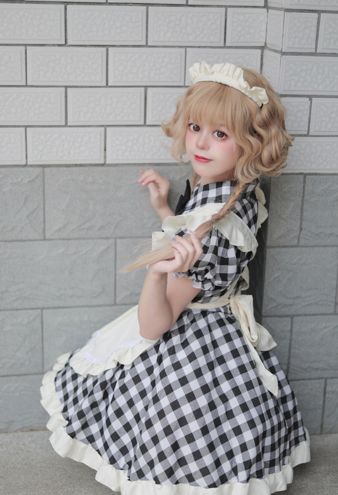 Black Red Grid Plus Size Maid Outfit Dress Fancy Cosplay Costume