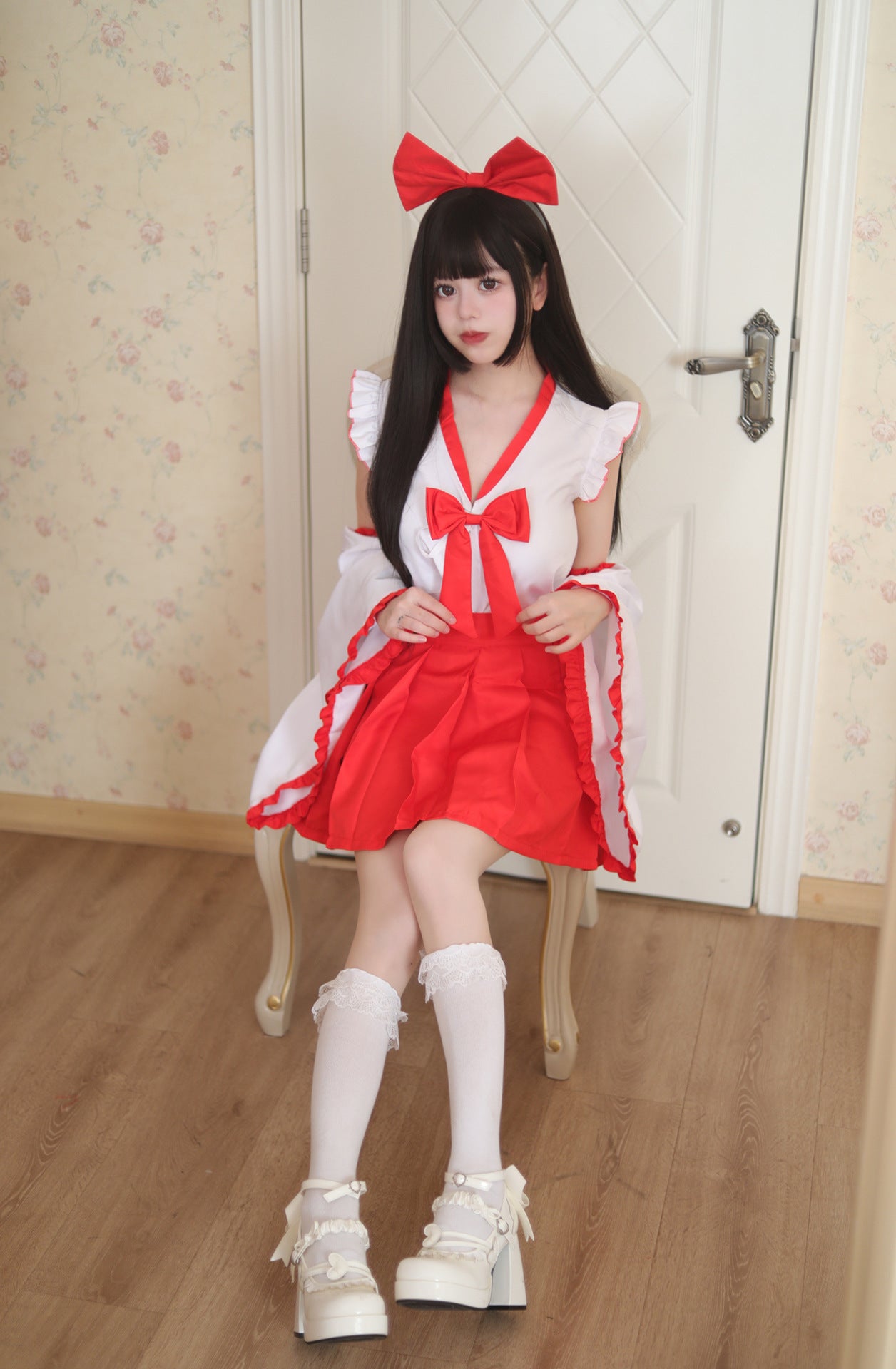 Japanese Dance Shrine Plus Maid Outfit Red Skirt Cosplay Costume