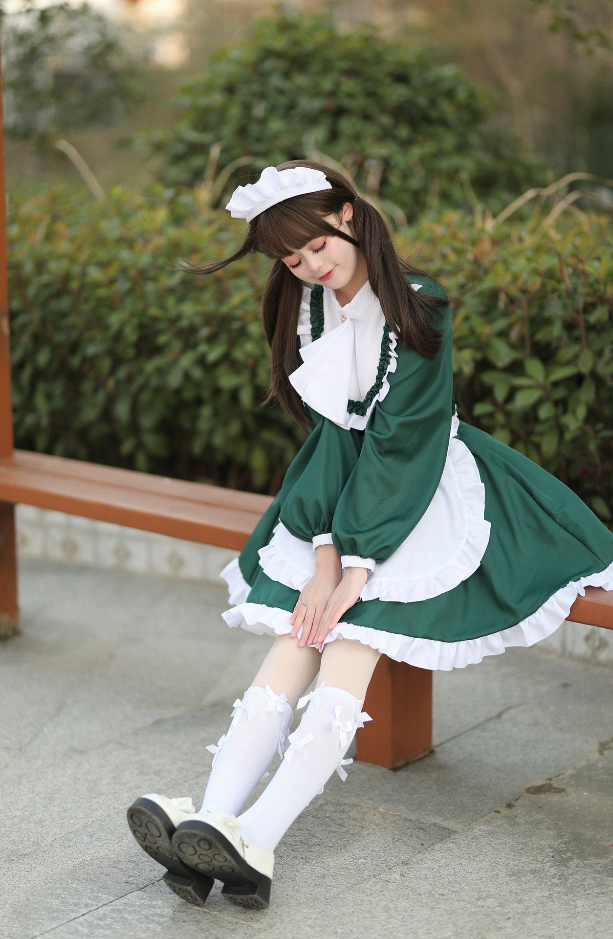 Luxury British Long Sleeves Maid Outfit Plus Cosplay Costume