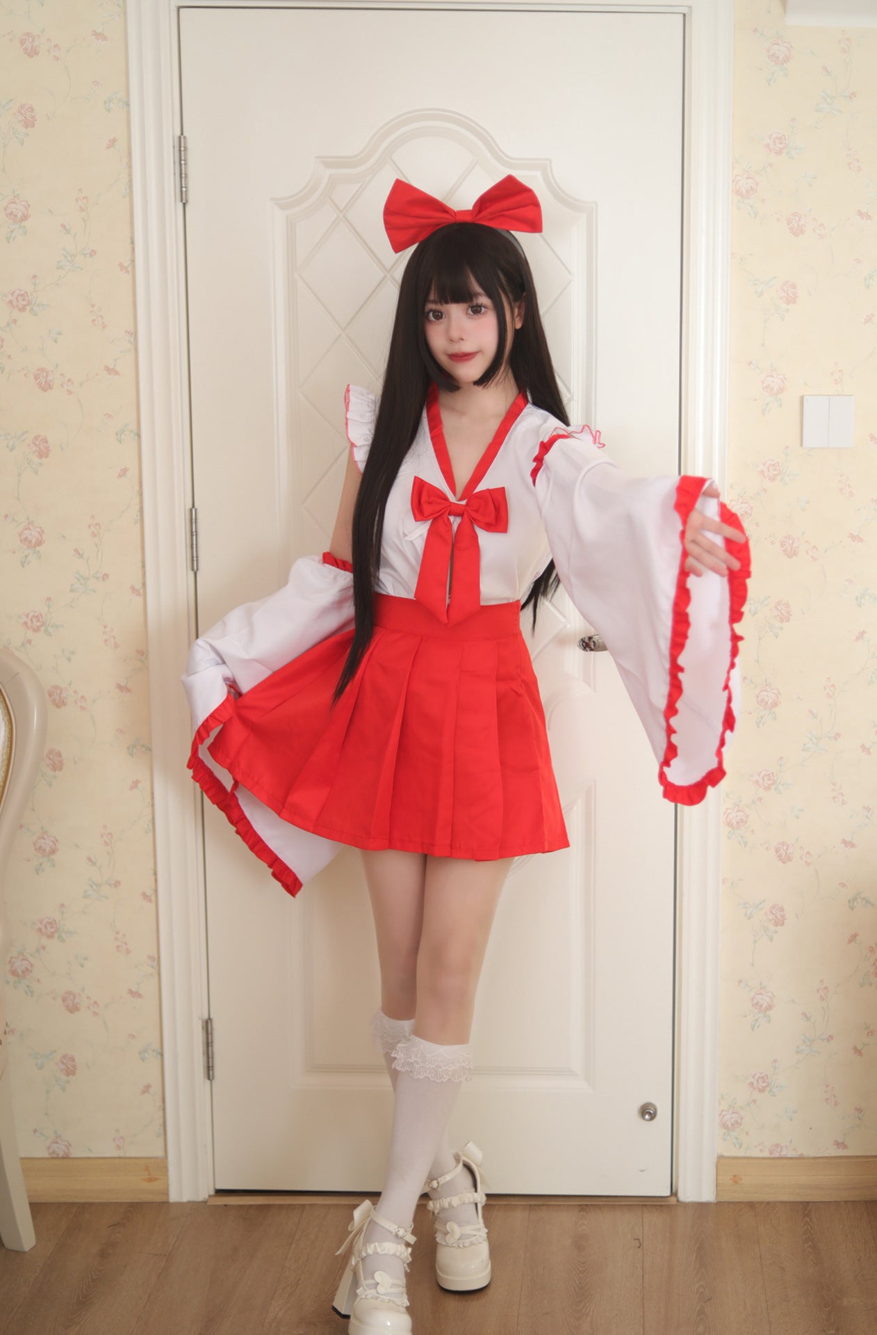 Japanese Dance Shrine Plus Maid Outfit Red Skirt Cosplay Costume