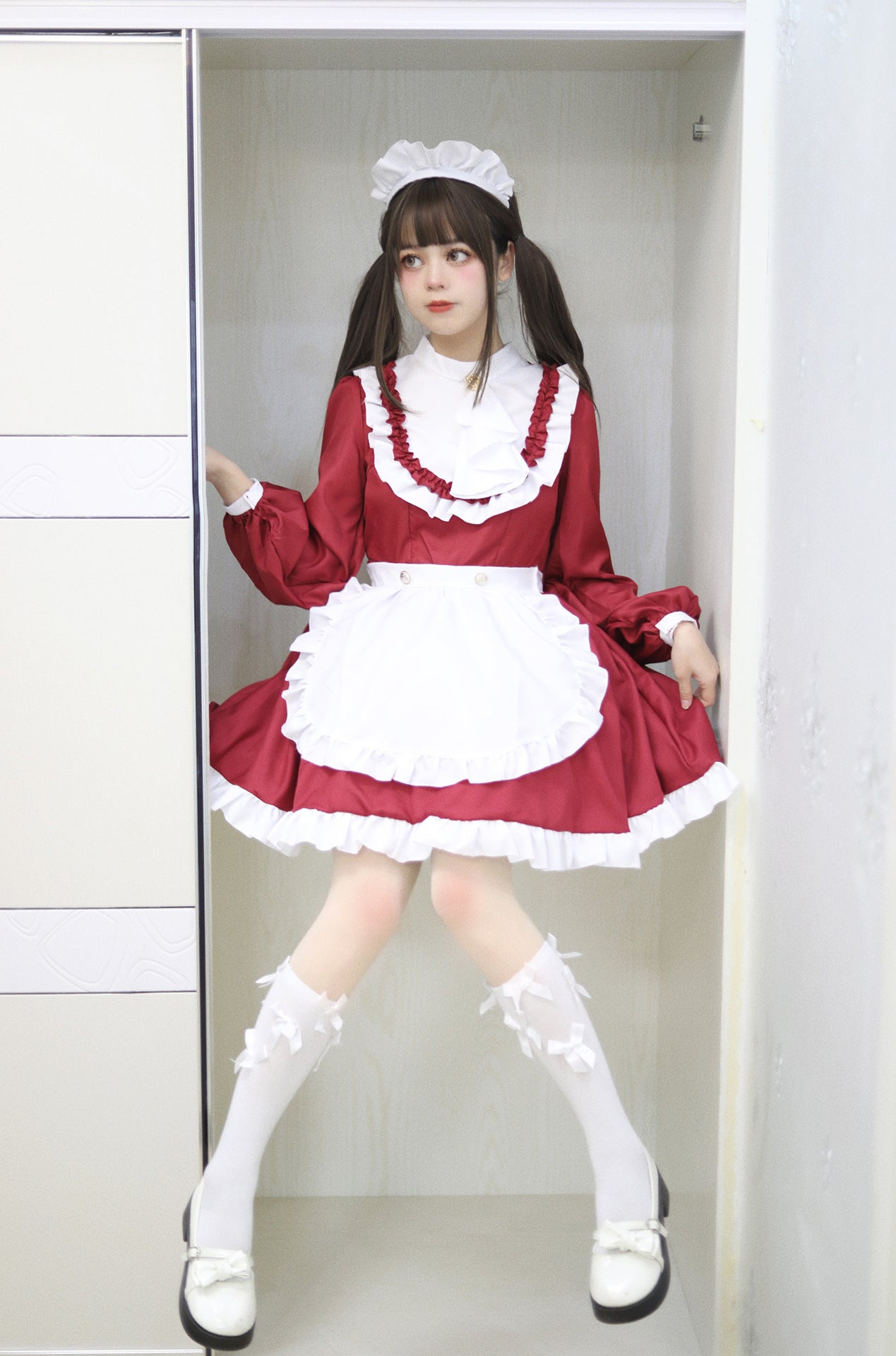 Luxury British Long Sleeves Maid Outfit Plus Cosplay Costume