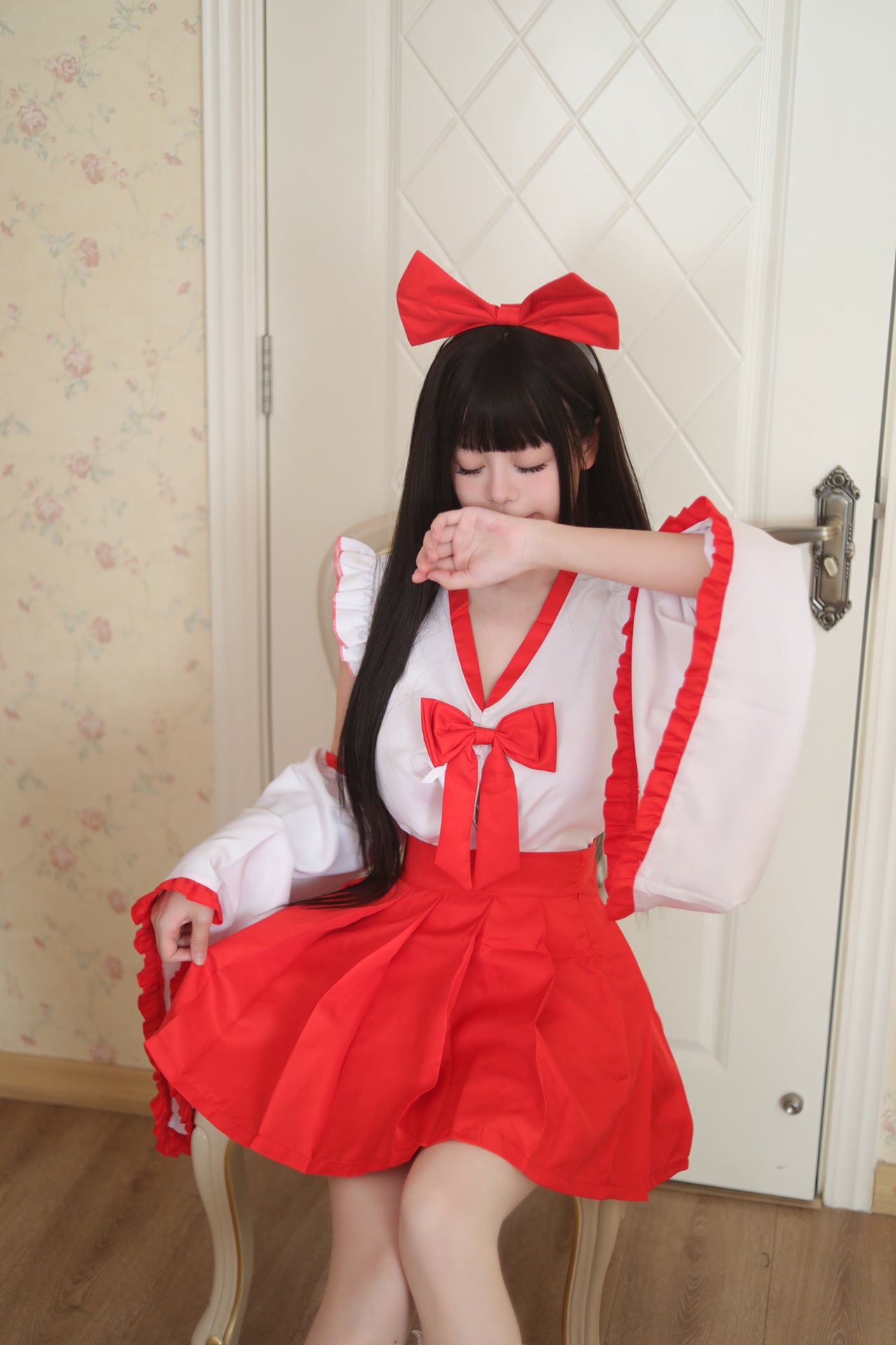 Japanese Dance Shrine Plus Maid Outfit Red Skirt Cosplay Costume