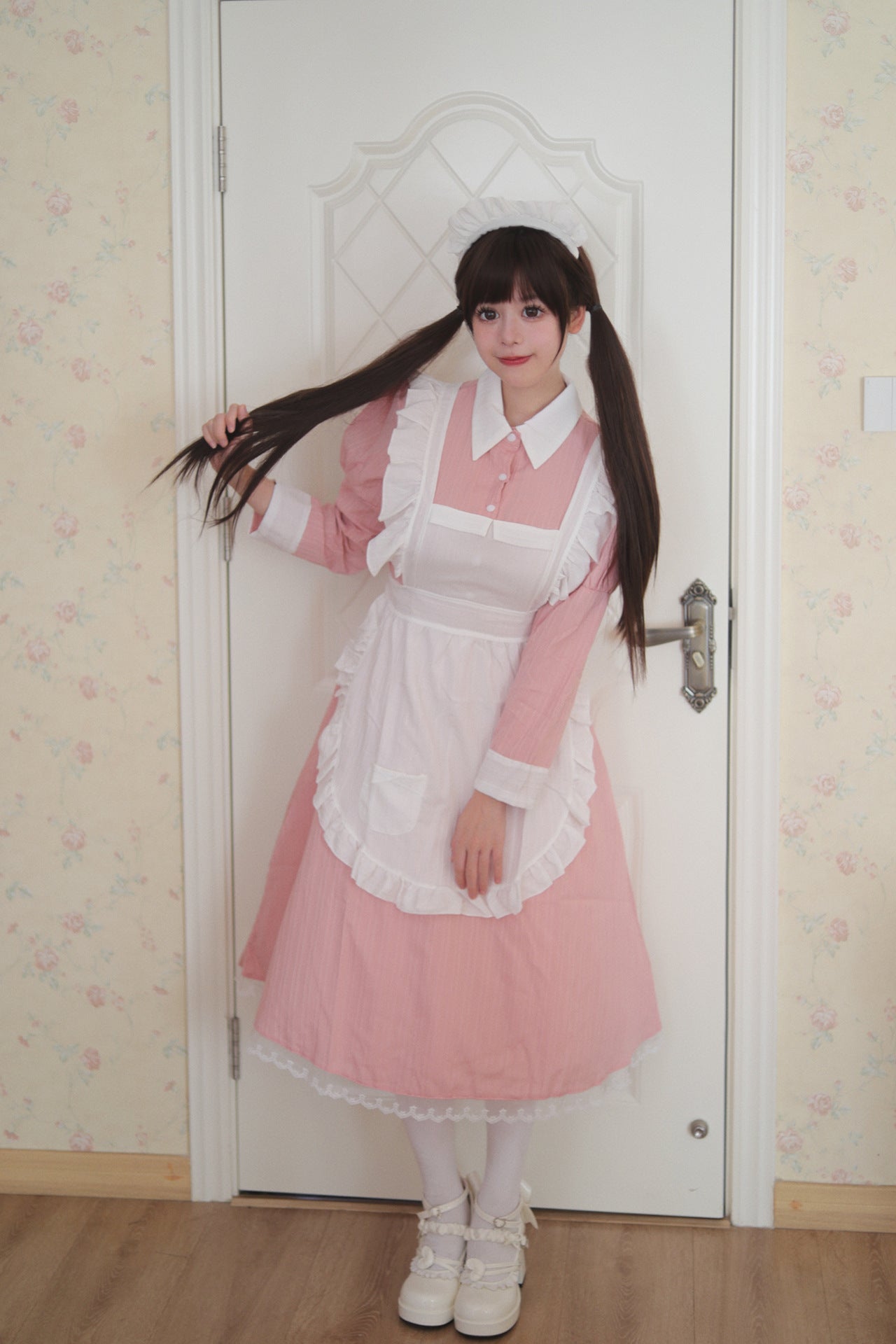 Traditional Britain Long Maid Outfit Plus Dress Cosplay Costume