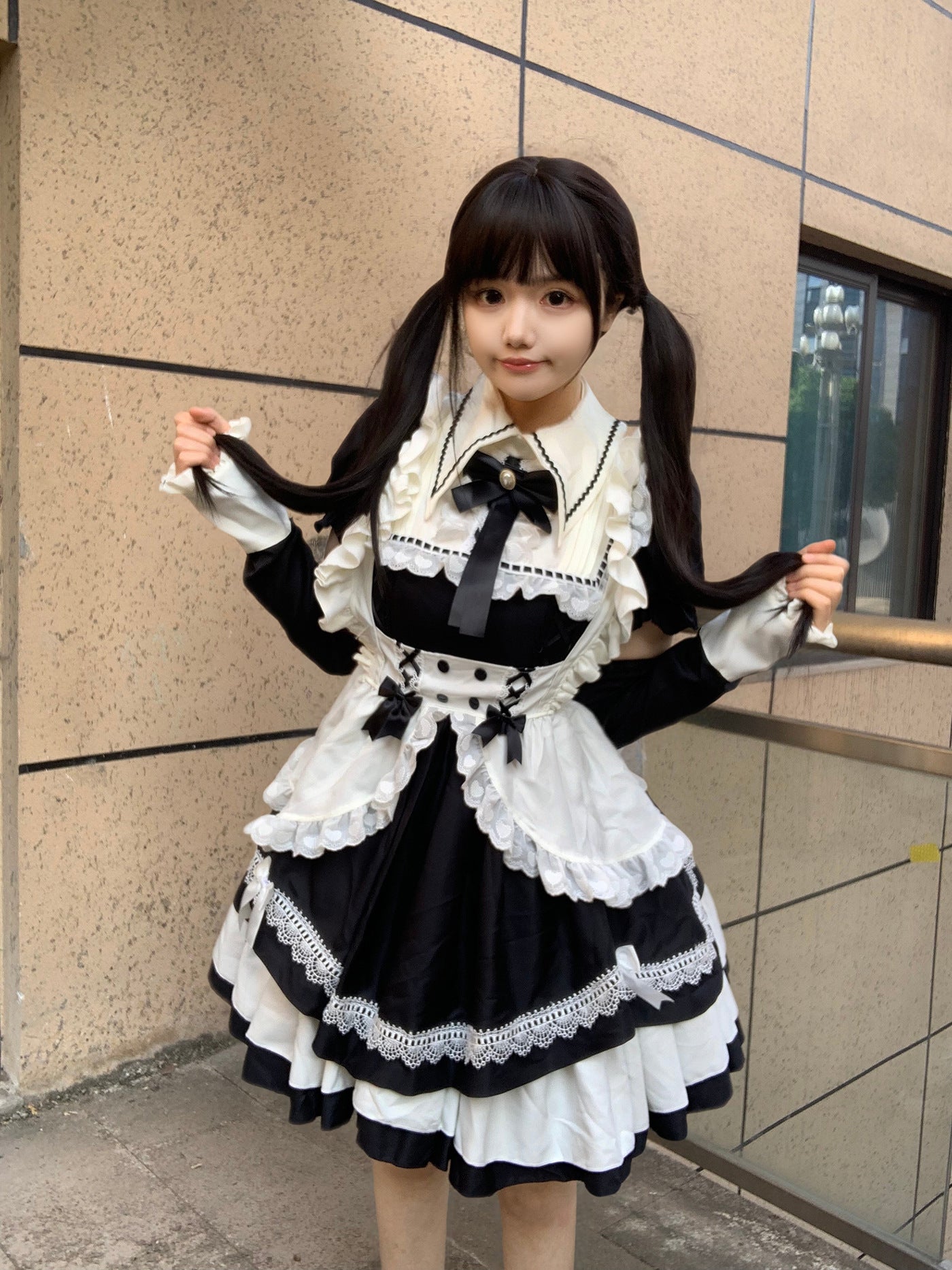 Removable Sleeves Maid Outfit Black Plus Size Cosplay Costume