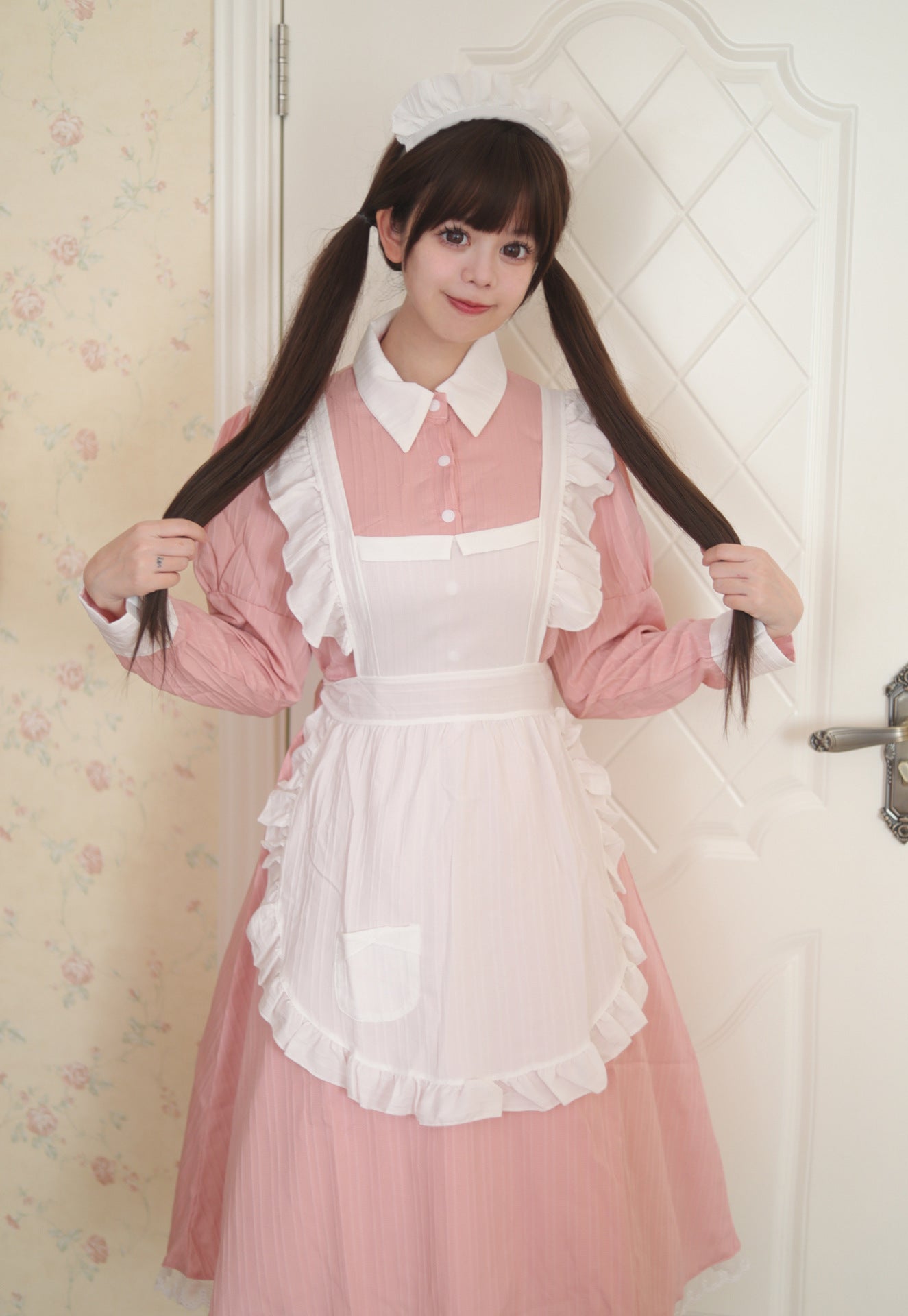 Traditional Britain Long Maid Outfit Plus Dress Cosplay Costume