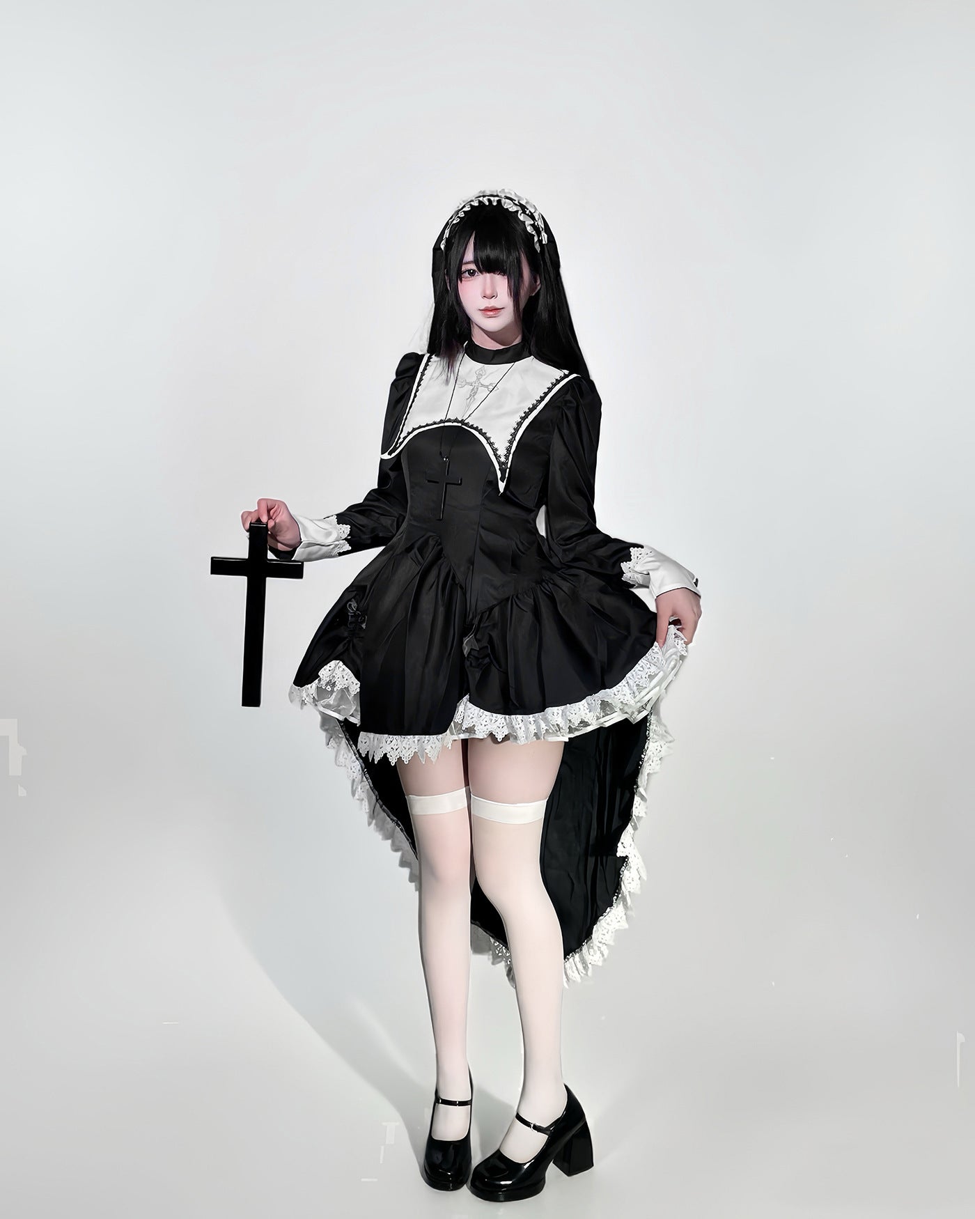 Dark Cool Halloween Maid Outfit with Headgear Cosplay Costume