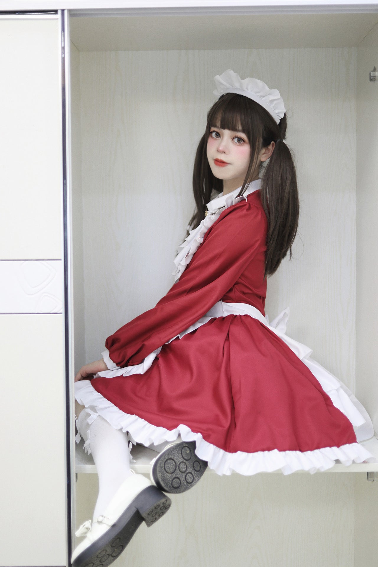 Luxury British Long Sleeves Maid Outfit Plus Cosplay Costume