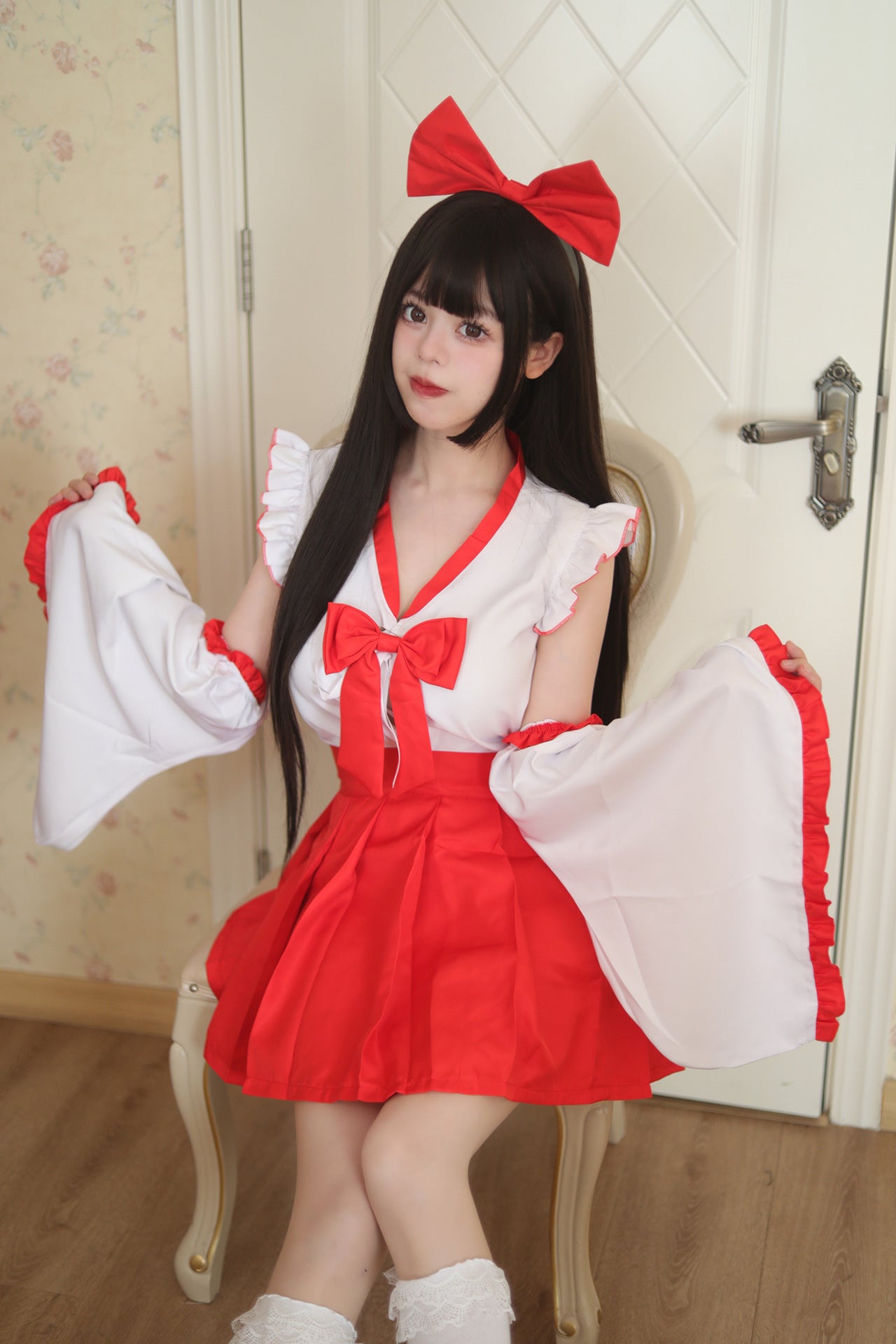 Japanese Dance Shrine Plus Maid Outfit Red Skirt Cosplay Costume