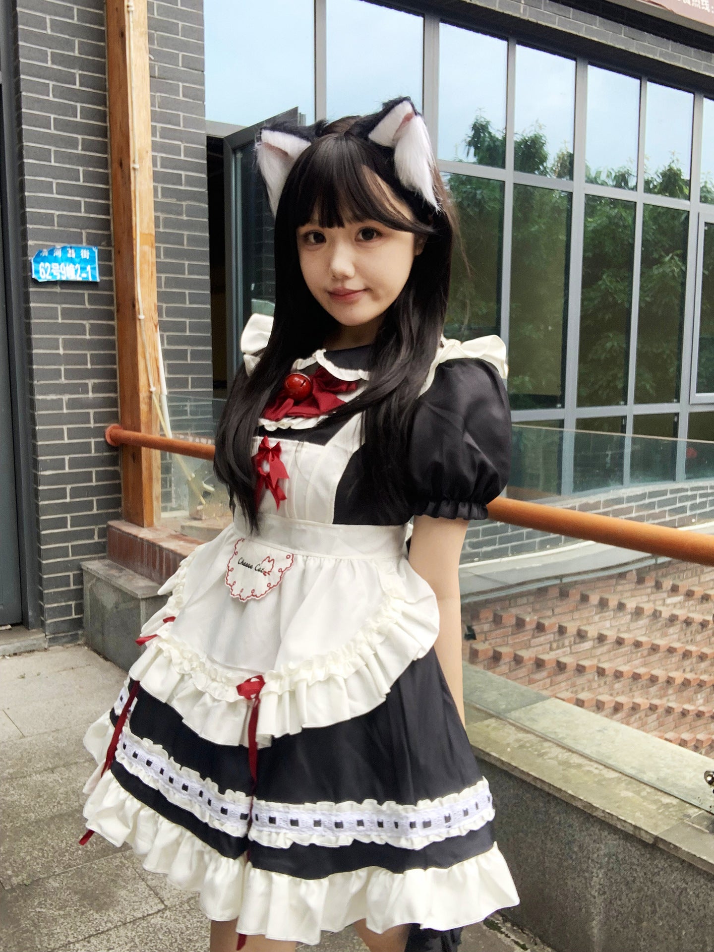 Cafe Waitress Red Bow Maid Outfit Lolita Dress Cosplay Costume