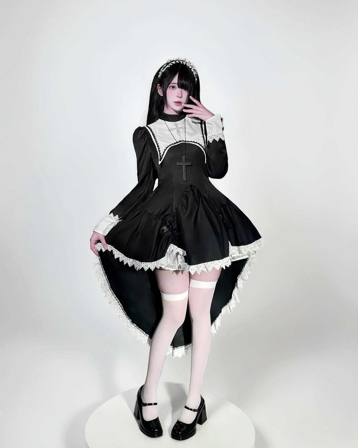 Dark Cool Halloween Maid Outfit with Headgear Cosplay Costume