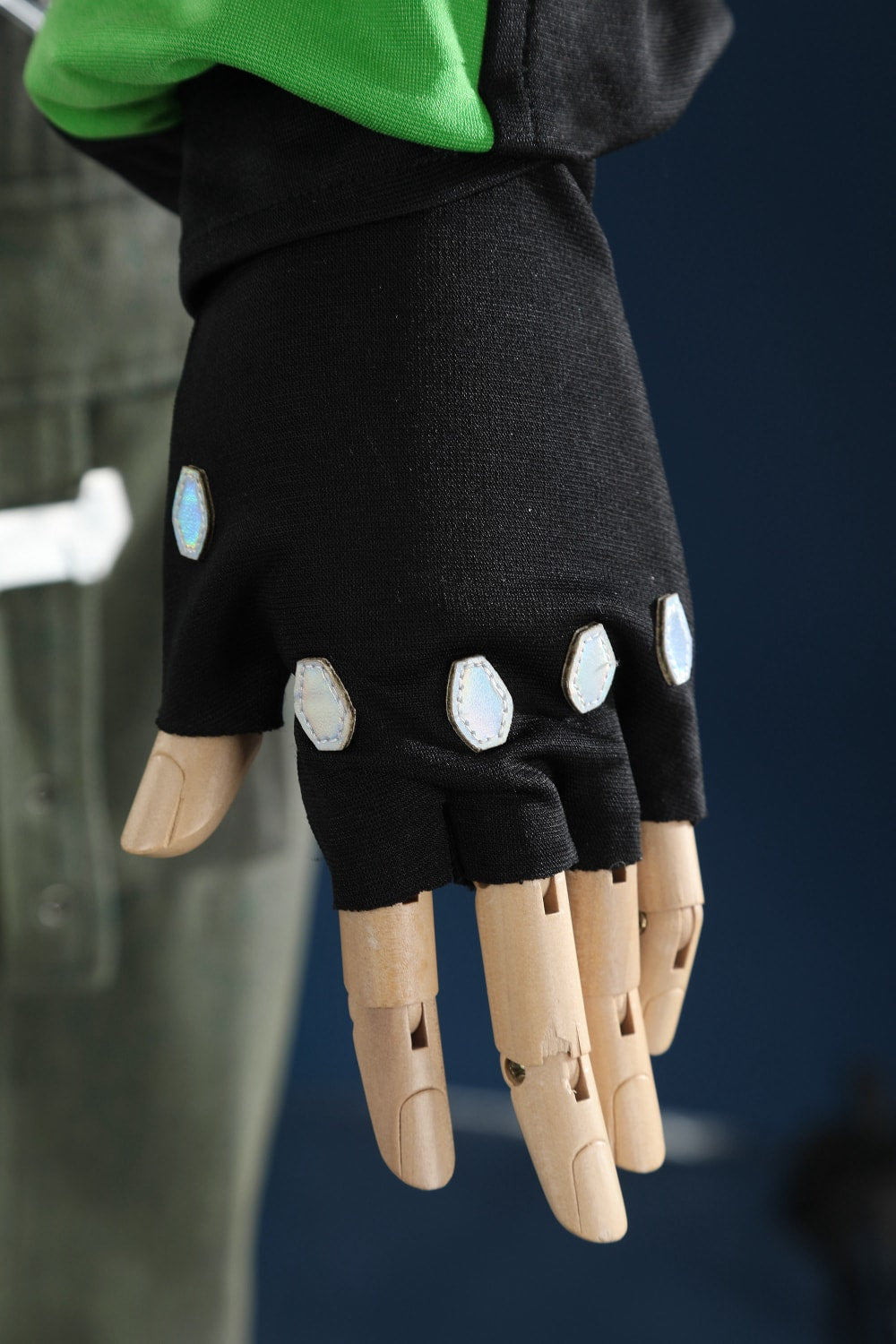 Overwatch 2 X LE SSERAFIM FEARLESS Illari Cosplay Costumes