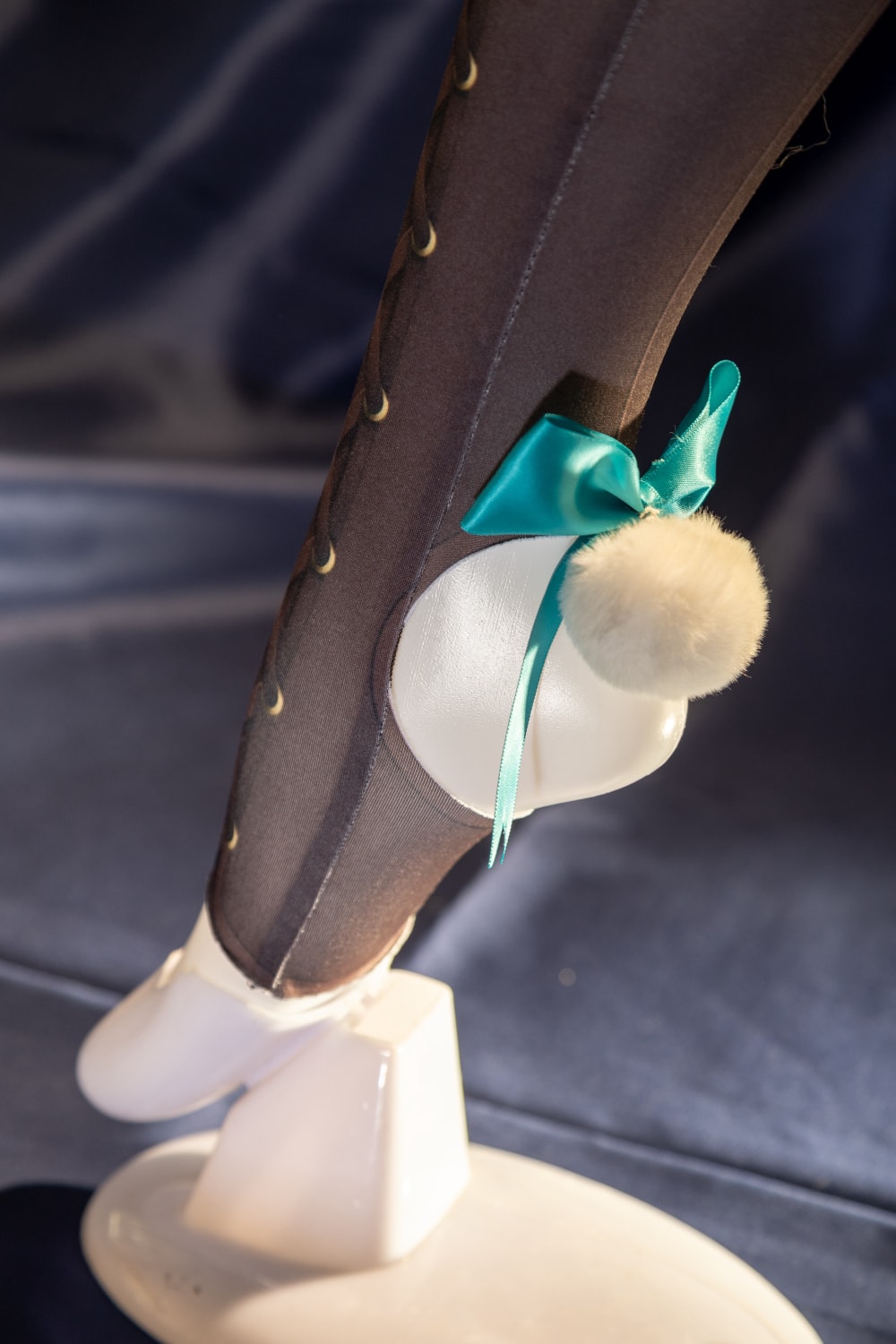 Genshin Impact Phantom in Boots Kirara Cosplay Costumes