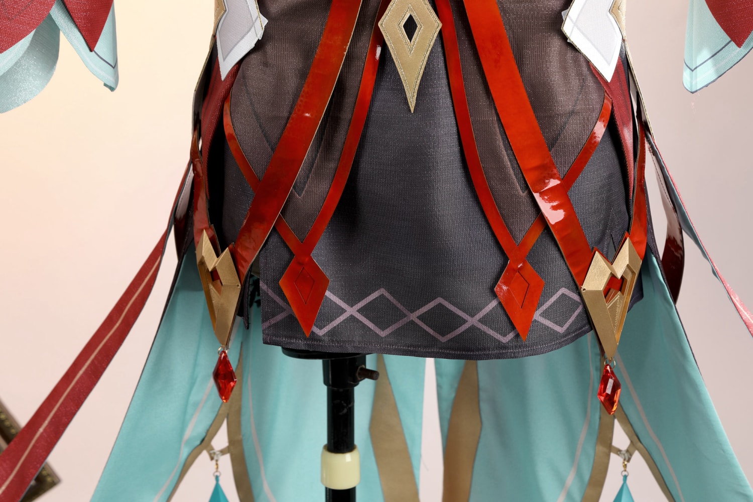 Pre-order Genshin Impact Alice Top Level Fullset Cosplay Costumes