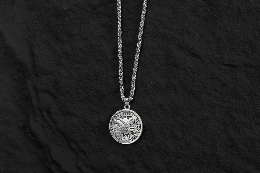 The Witcher 5 Geralt of Rivia Top Level Cosplay Costumes