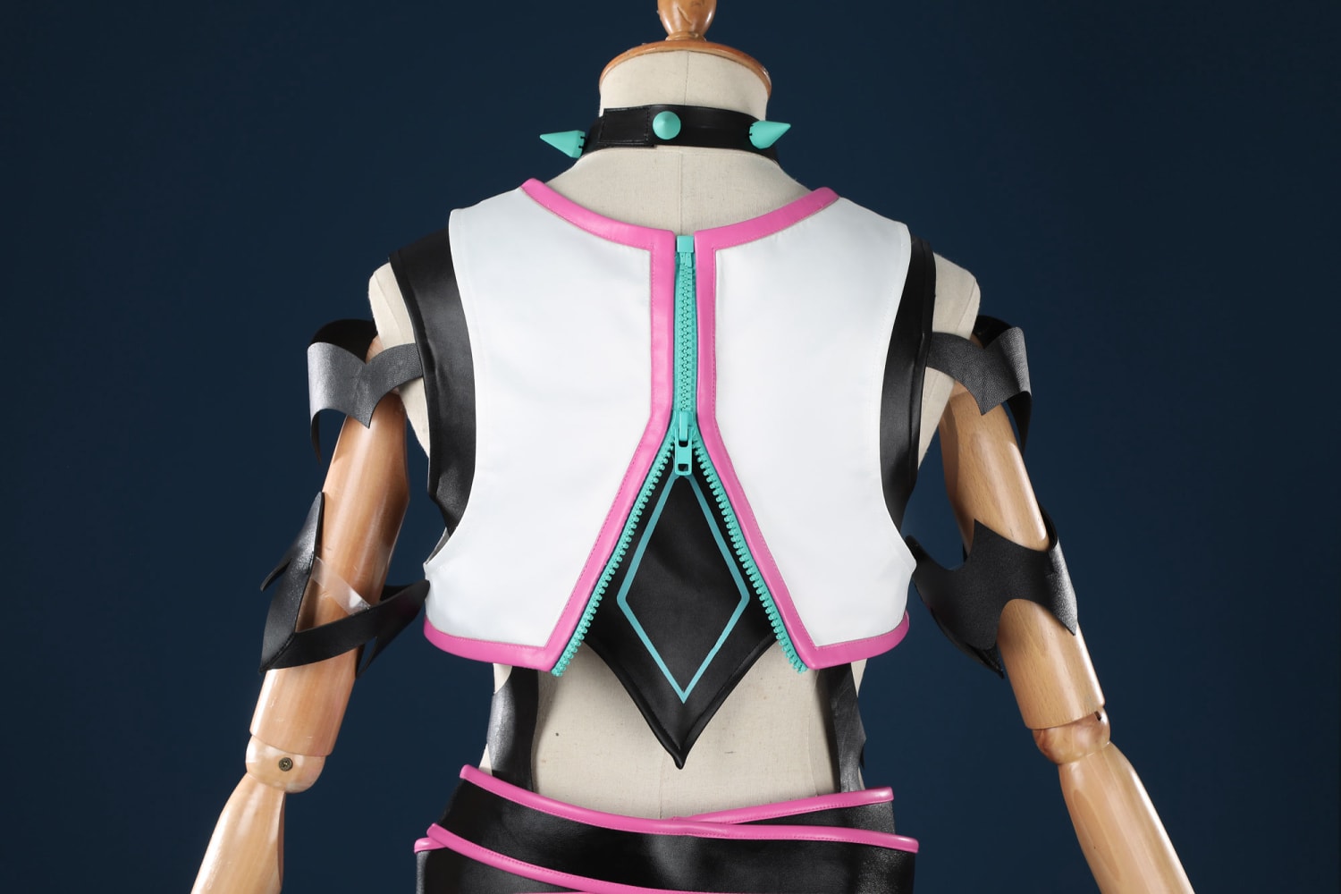 Overwatch 2 X Street Fighter 6 Juri Kiriko Cosplay Costumes