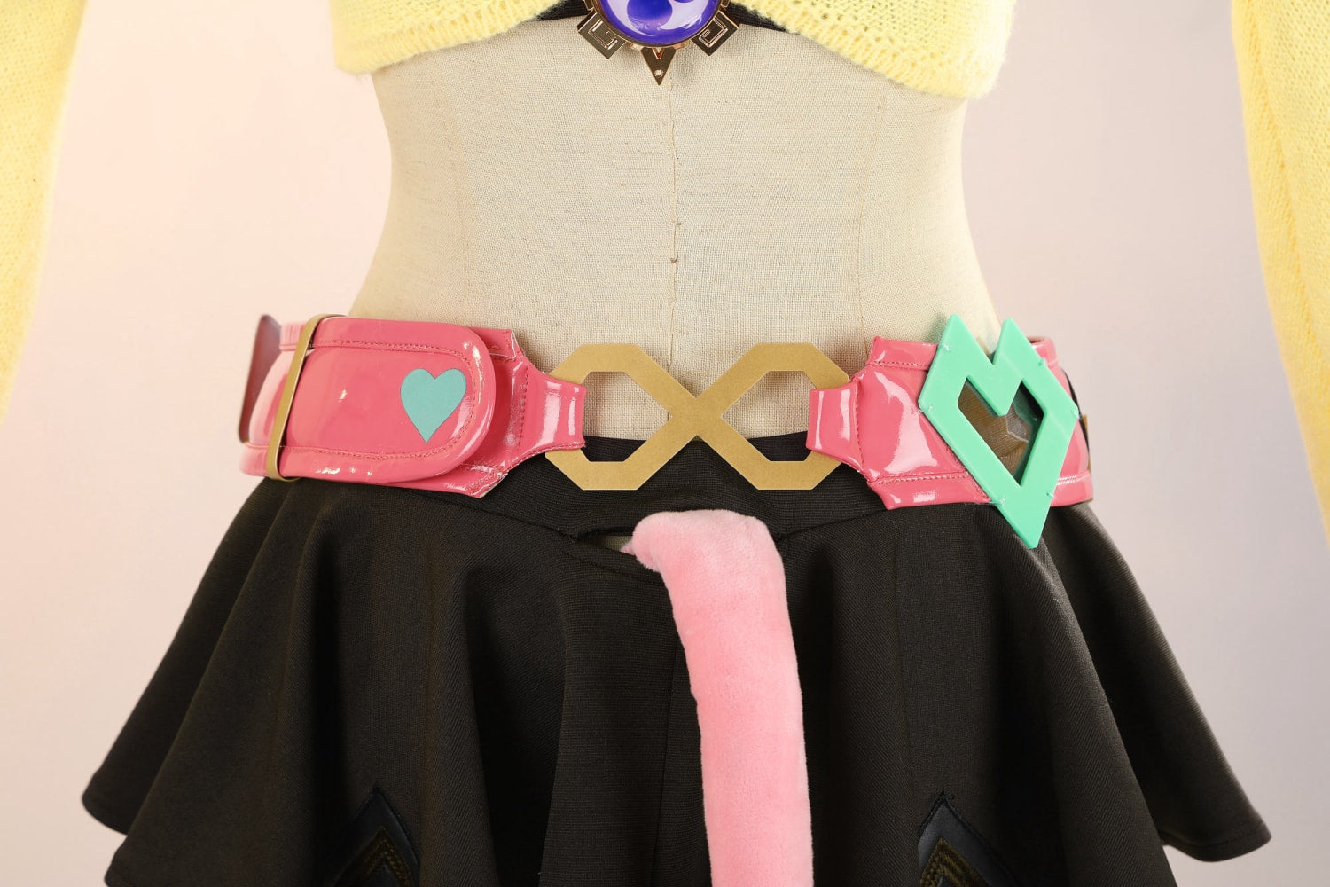 Game Genshin Impact Varesa Full Set Top Cosplay Costumes